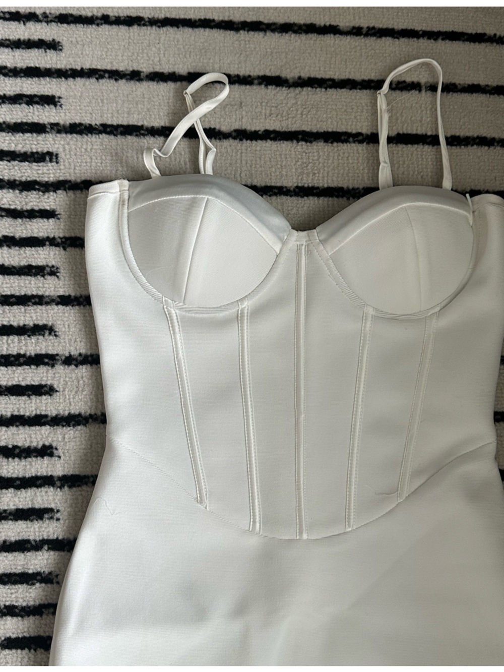 White Feather-Hem Bustier Mini Dress - Picture 3 of 4